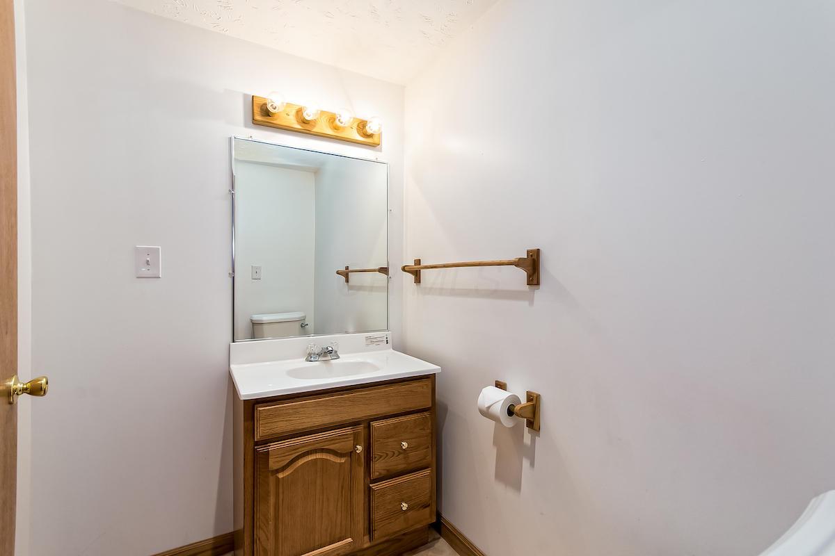 2719 Cooper Ridge Road Columbus, OH 43231 - Photo 35 of 47