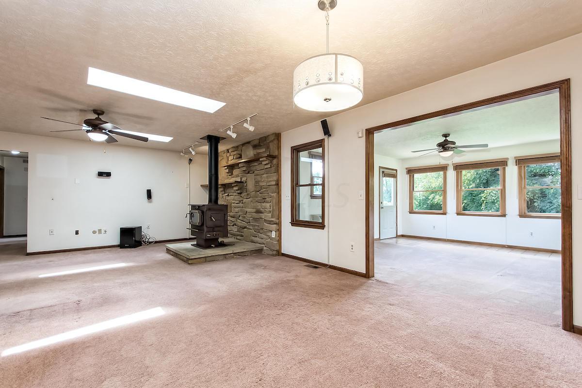 2719 Cooper Ridge Road Columbus, OH 43231 - Photo 7 of 47