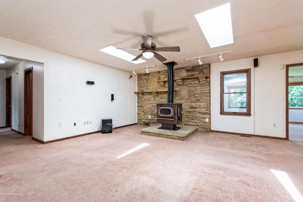 2719 Cooper Ridge Road Columbus, OH 43231 - Photo 8 of 47