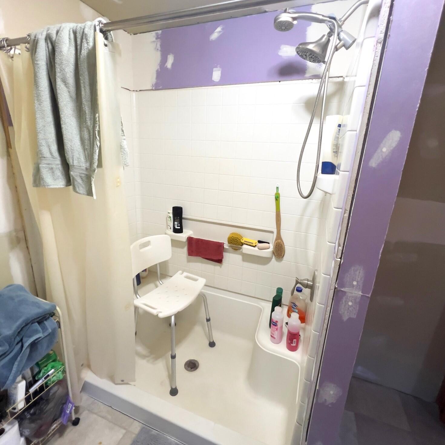 407 Barry Street Colon, MI 49040 - Photo 13 of 23 Bathroom