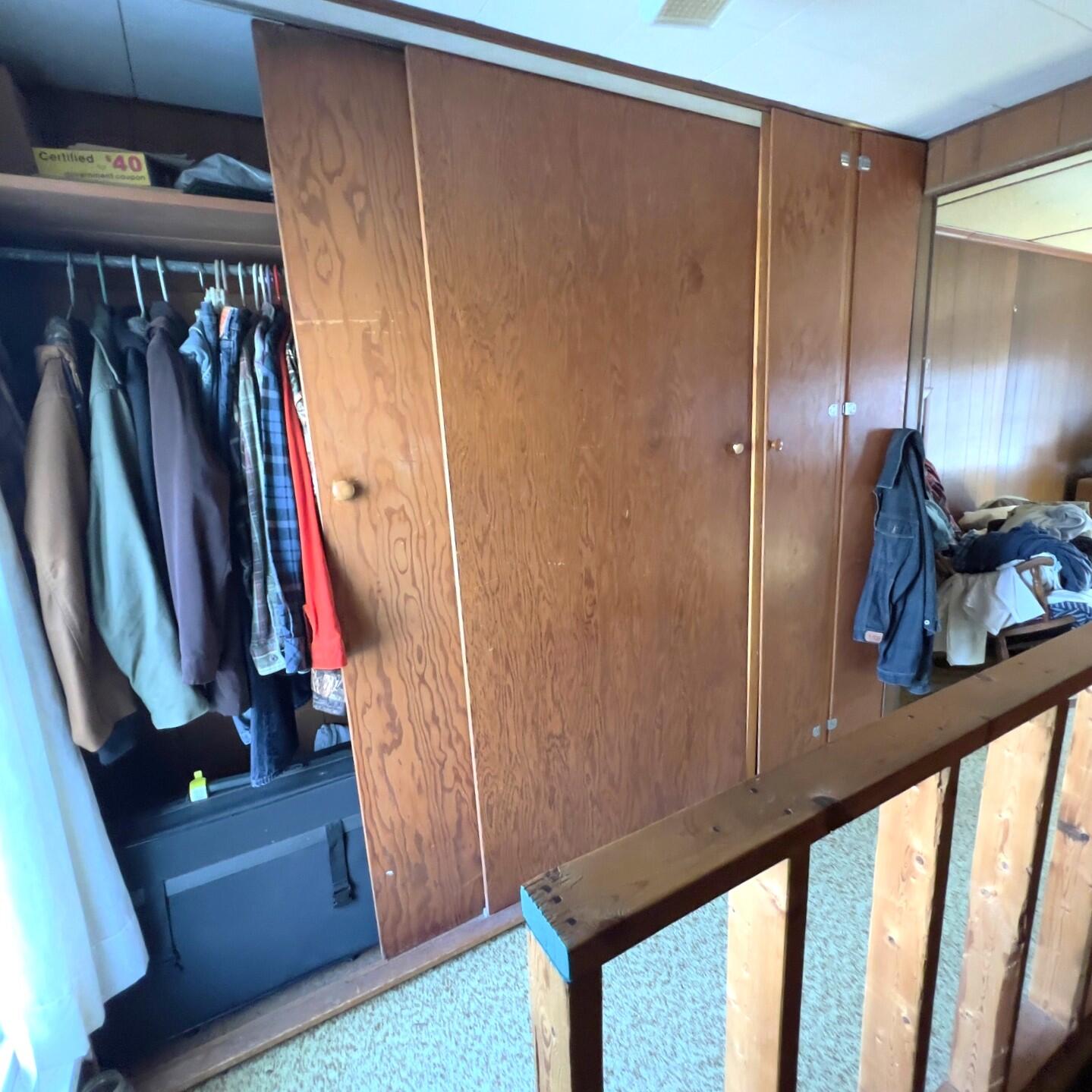 407 Barry Street Colon, MI 49040 - Photo 16 of 23 Upper Landing