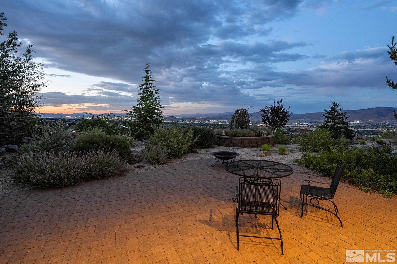 3745 Boulder Patch Reno, NV 89511 - Photo 27 of 40 a view of a chairs and table in the patio