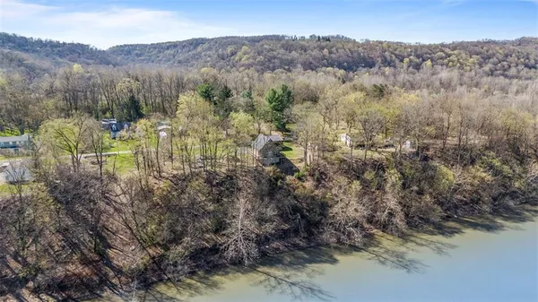 $380,000 | 148 1st Street, Georgetown, PA 15043