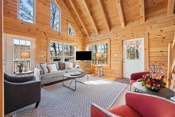 $380,000 | 148 1st Street, Georgetown, PA 15043