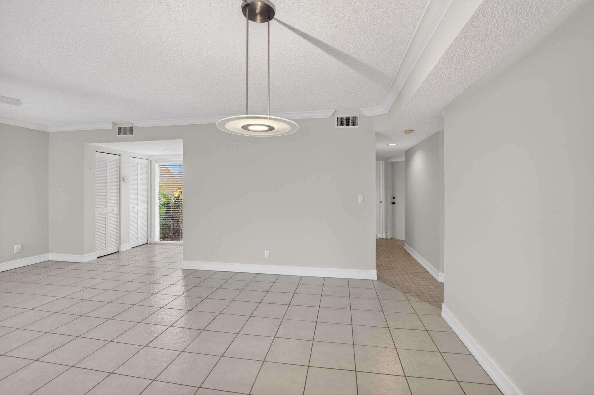 17276 Boca Club Boulevard, Unit 1805 Boca Raton, FL 33487 - Photo 9 of 64 21-web-or-mls-DSC_2990