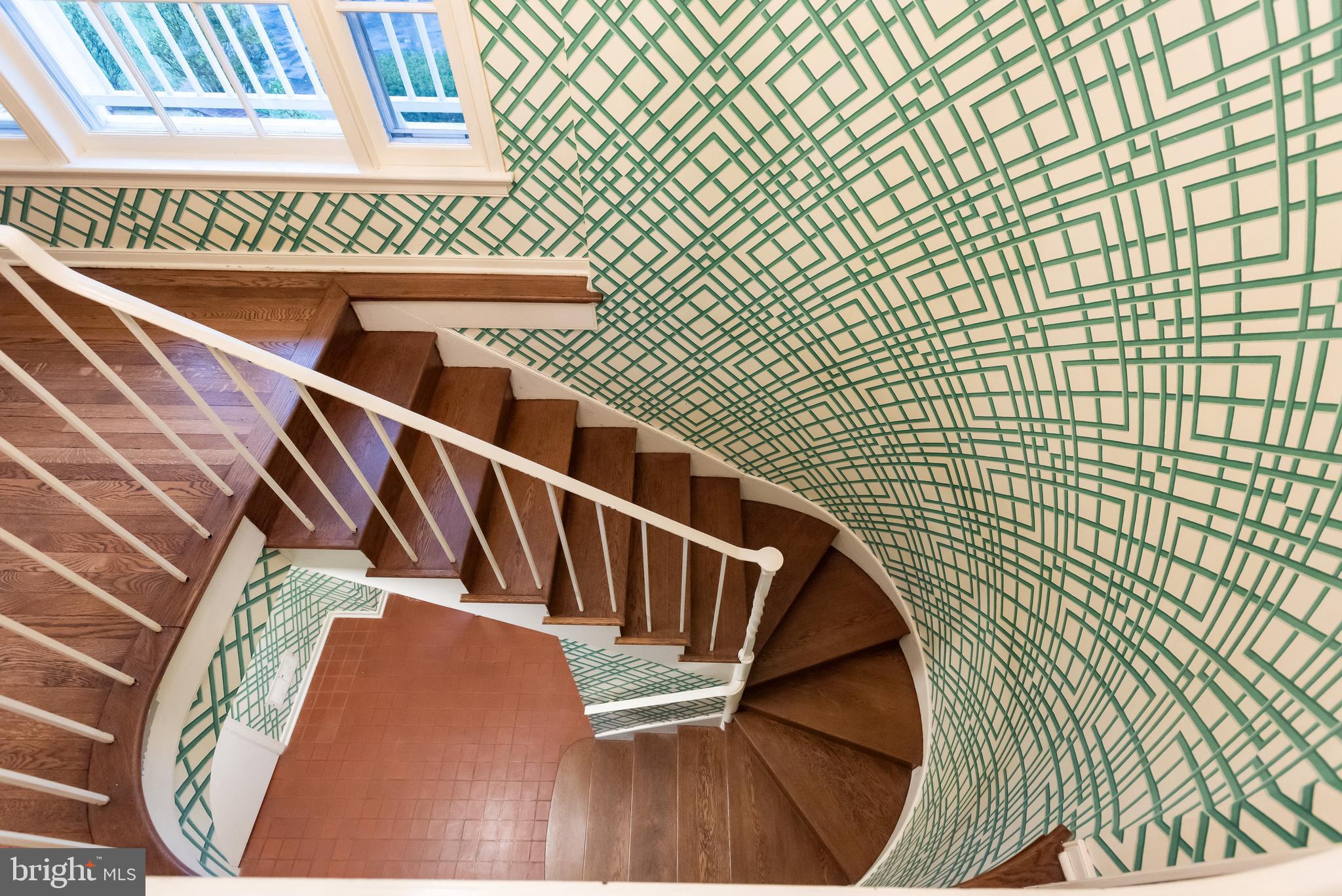 2035 Twinbrook Road Berwyn, PA 19312 - Photo 24 of 51 Winding staircase