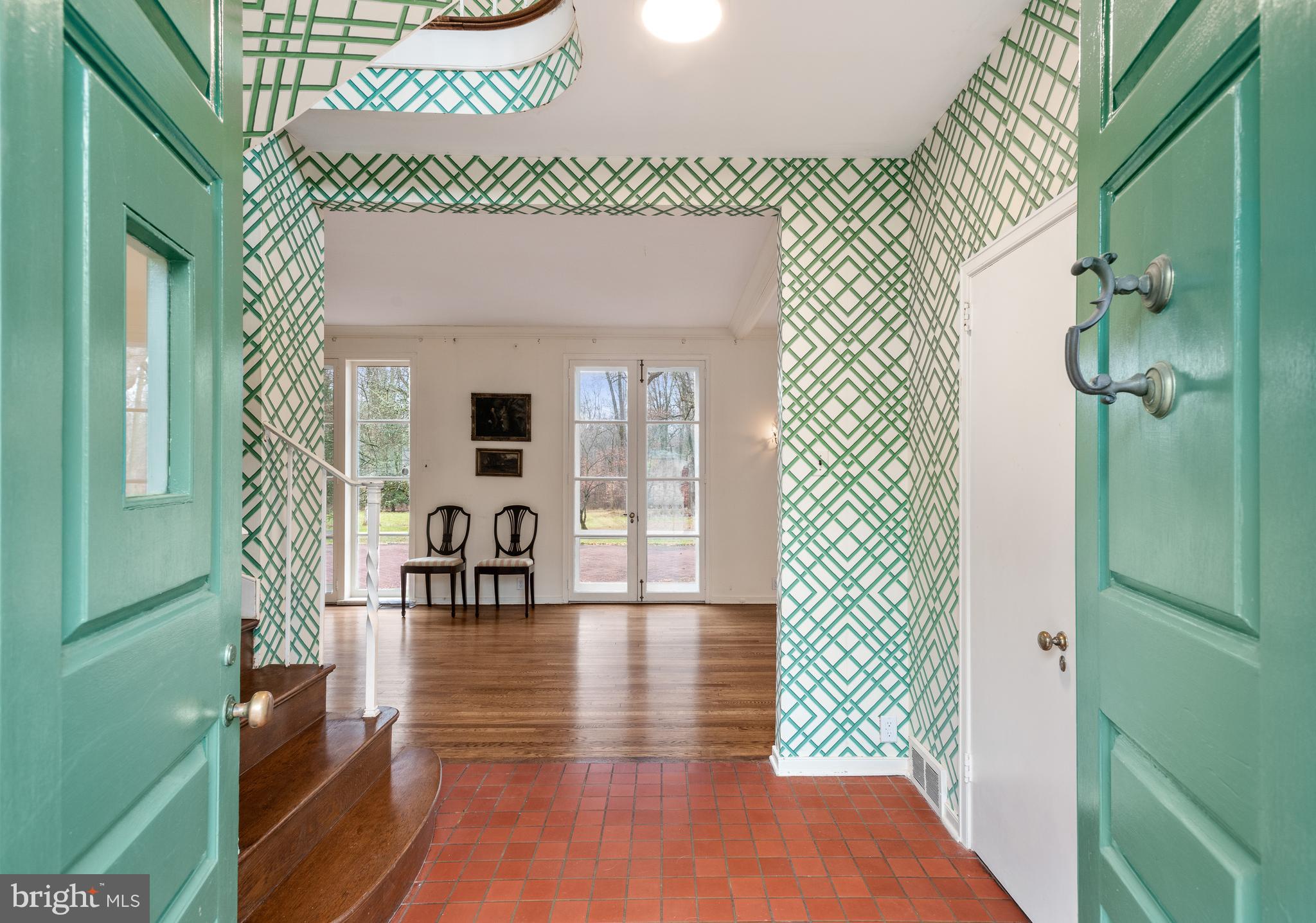 2035 Twinbrook Road Berwyn, PA 19312 - Photo 4 of 51 Entry Way