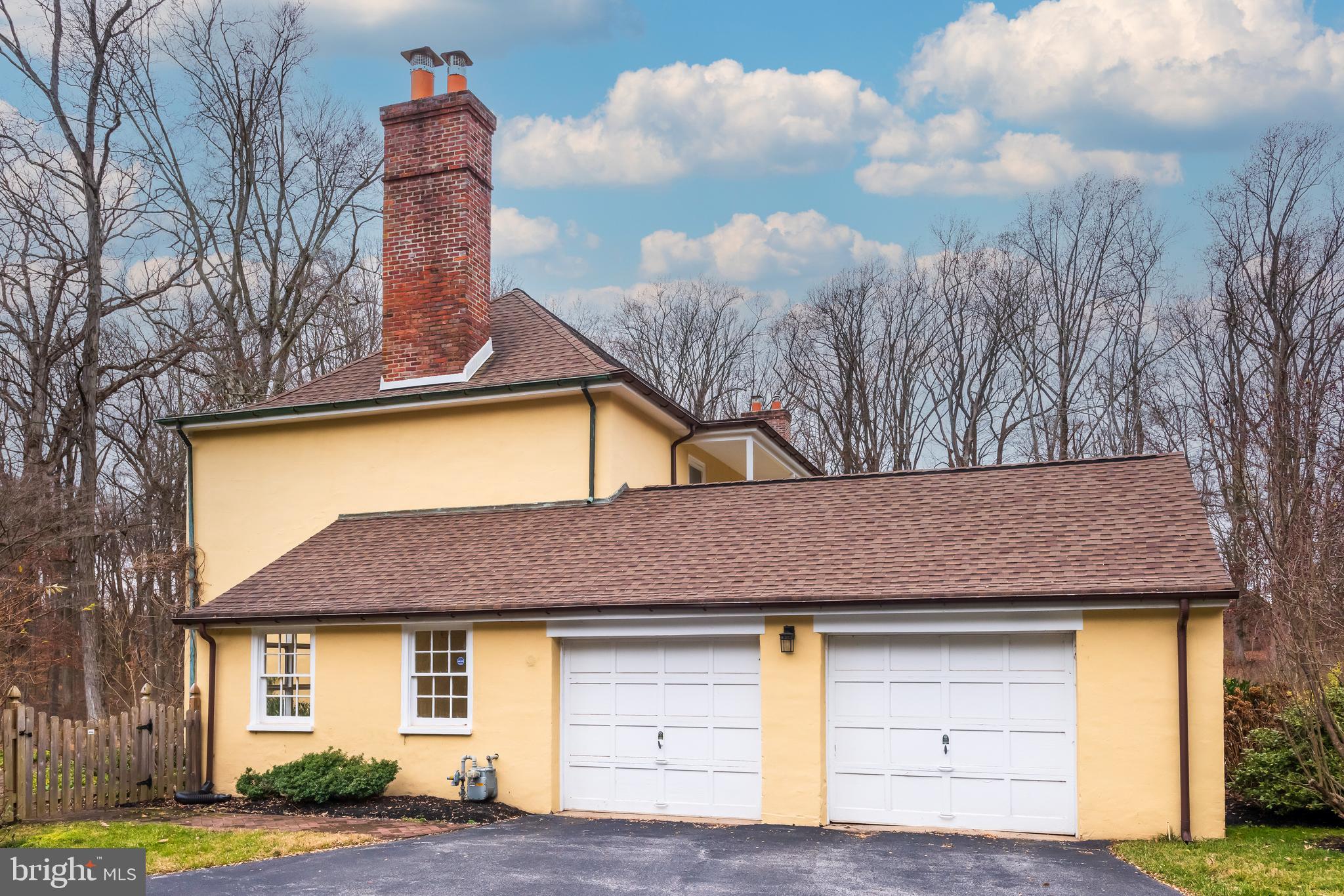 2035 Twinbrook Road Berwyn, PA 19312 - Photo 42 of 51 Attached Garage