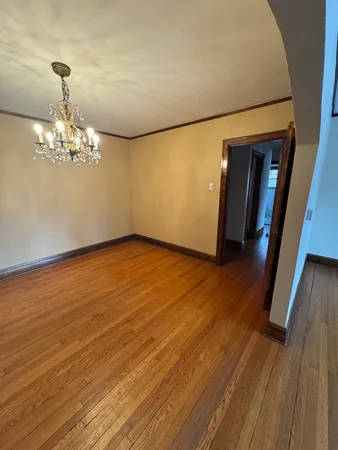 $3,300 | 21 Glenwood Street, Palatine, IL 60067