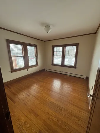 $3,300 | 21 Glenwood Street, Palatine, IL 60067
