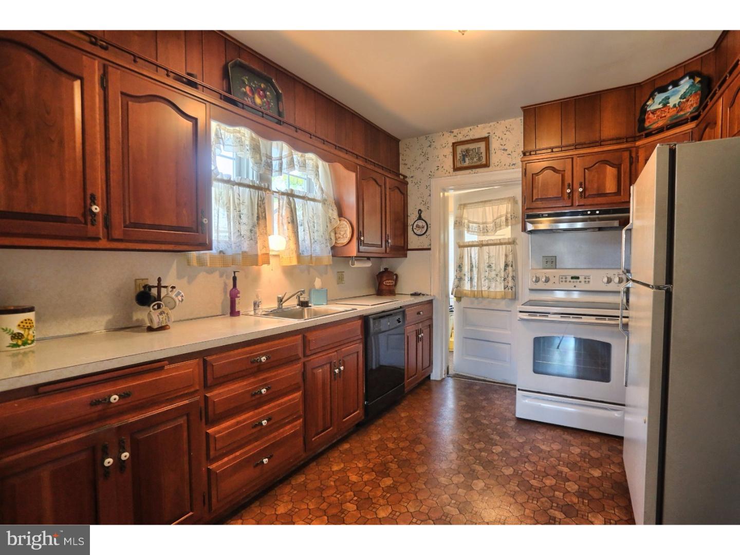 541 March Street Shillington, PA 19607 - Photo 12 of 25 Gallery Image 12