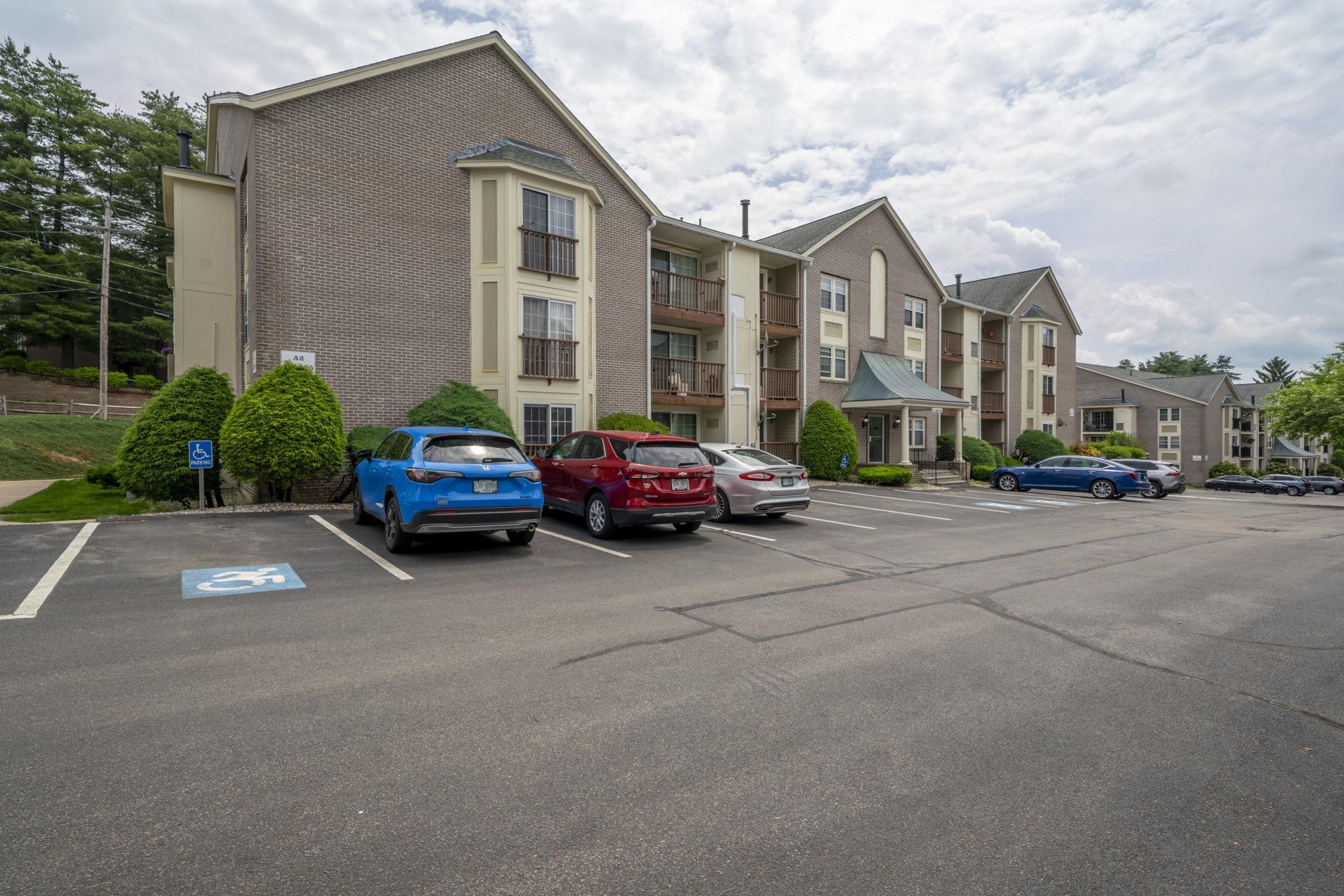 184 Cannongate III Road, Unit 184 Nashua, NH 03063 - Photo 31 of 32
