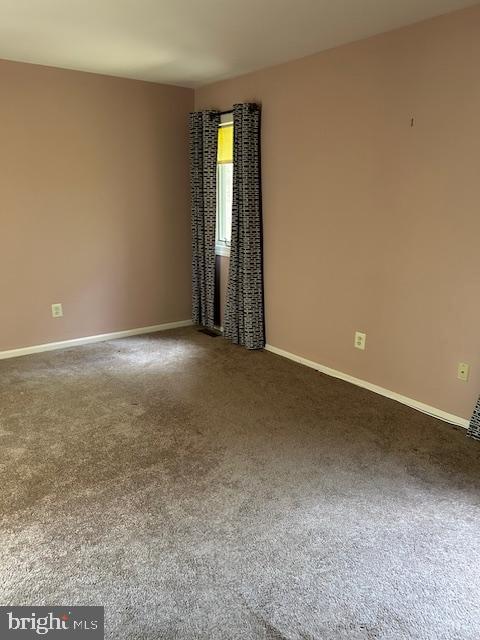 68 Amity Drive Chesterbrook, PA 19087 - Photo 29 of 62 an empty room with window
