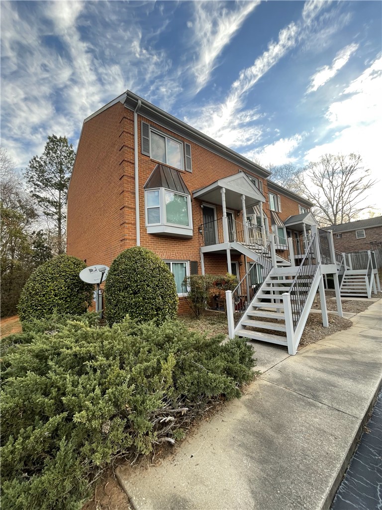 103 Calhoun Street, Unit 13 Clemson, SC 29631 - Photo 1 of 9 Gallery Image 1