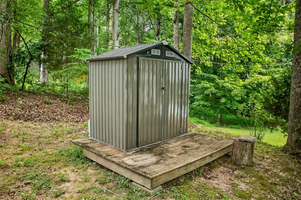 $420,000 | 1005 Peery Road, Kingston Springs, TN 37082