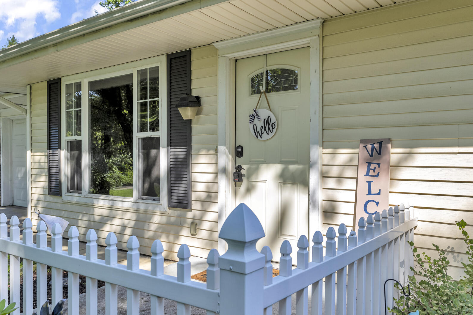 958 Horton Road Jackson, MI 49203 - Photo 3 of 32 0N0A0364