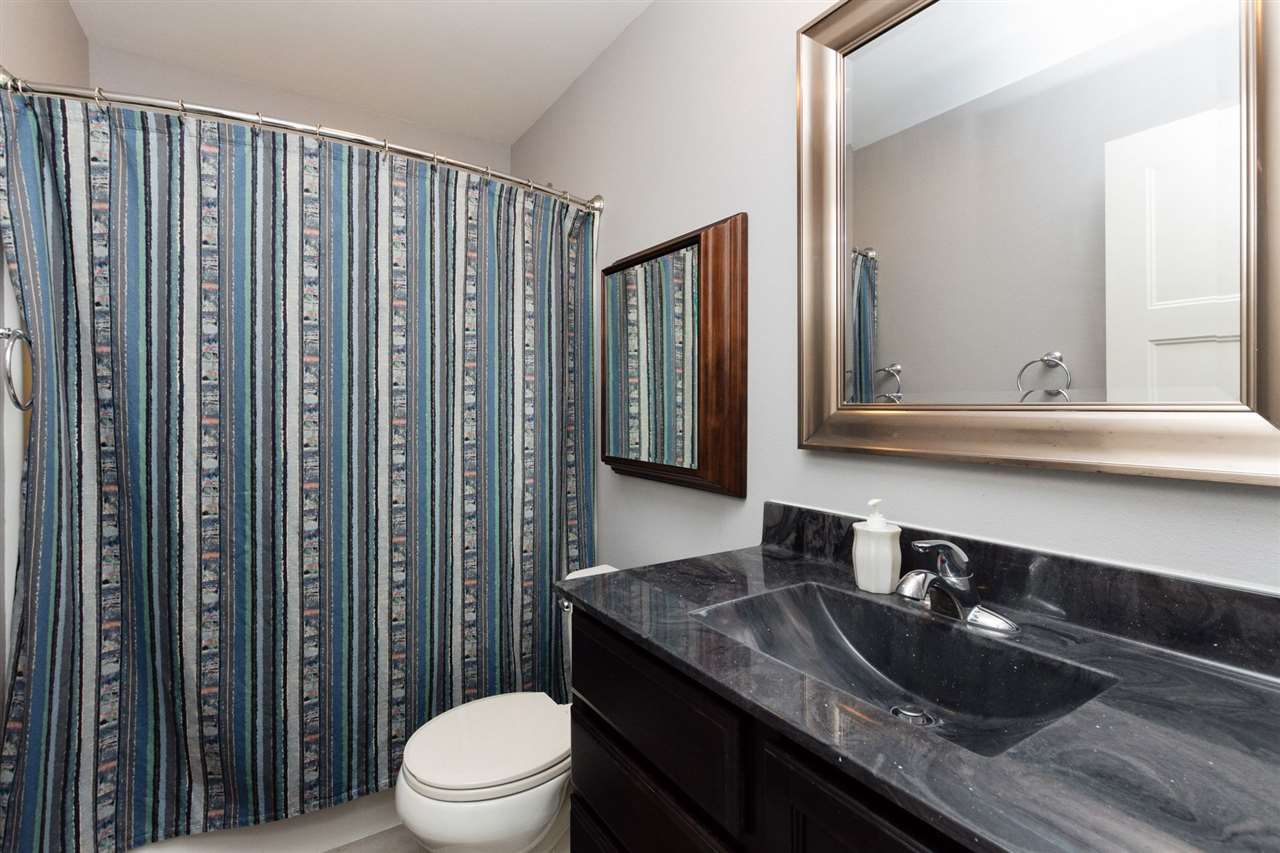 2445 Newcastle Road Marion, IA 52302 - Photo 17 of 36 Gallery Image 17