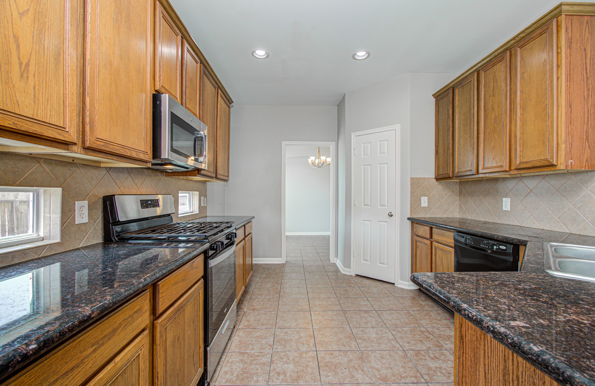6715 Starcroft Court Spring, TX 77379 - Photo 24 of 45 Gallery Image 24