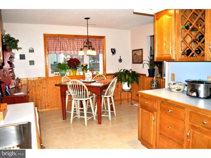 238 Tohopecka Road Clarksboro, NJ 08020 - Photo 4 of 23 Kitchen