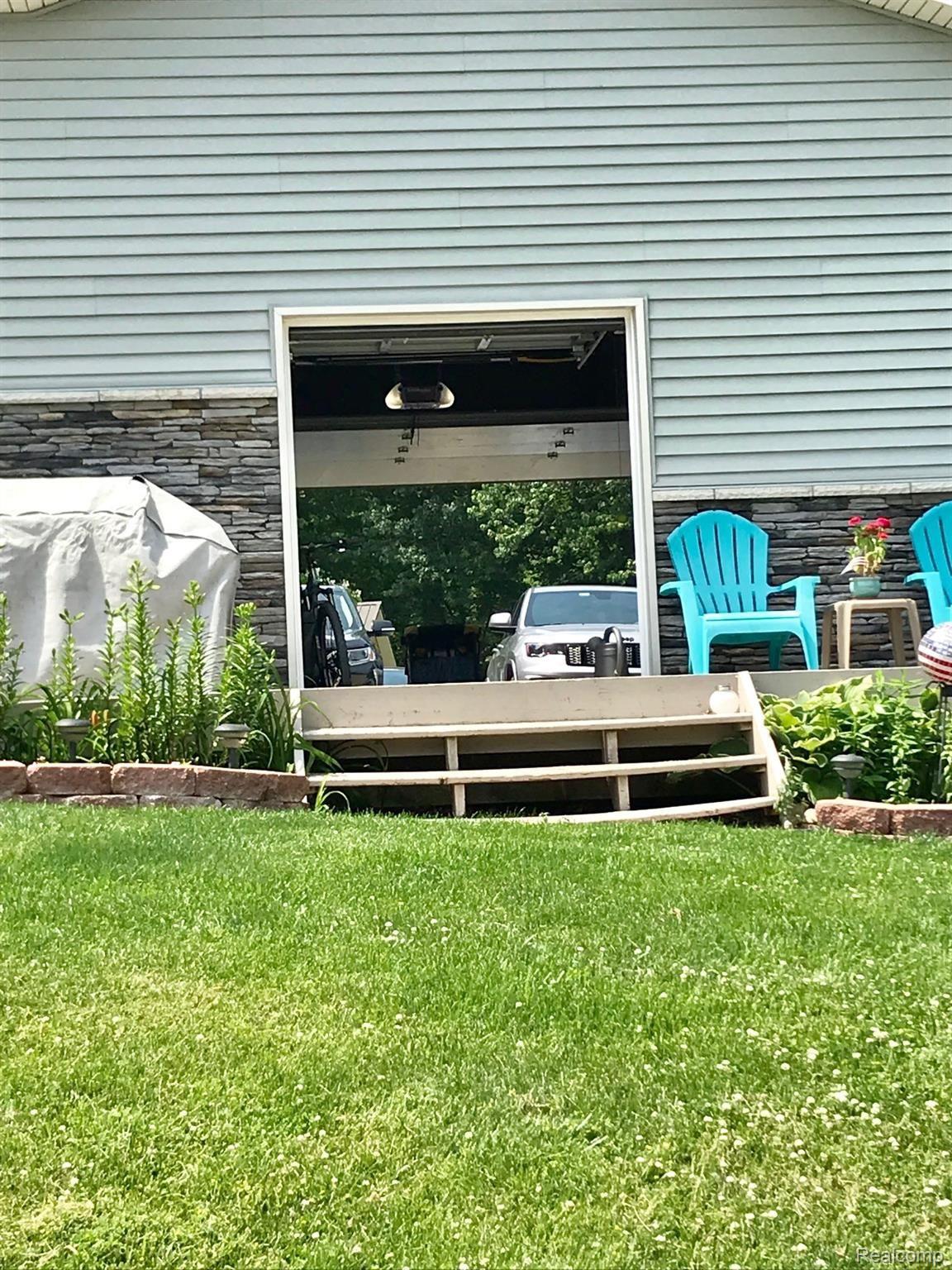 1480 Clark Lake Road Brighton, MI 48114 - Photo 15 of 36 IMG_2020 - Copy.jpg
