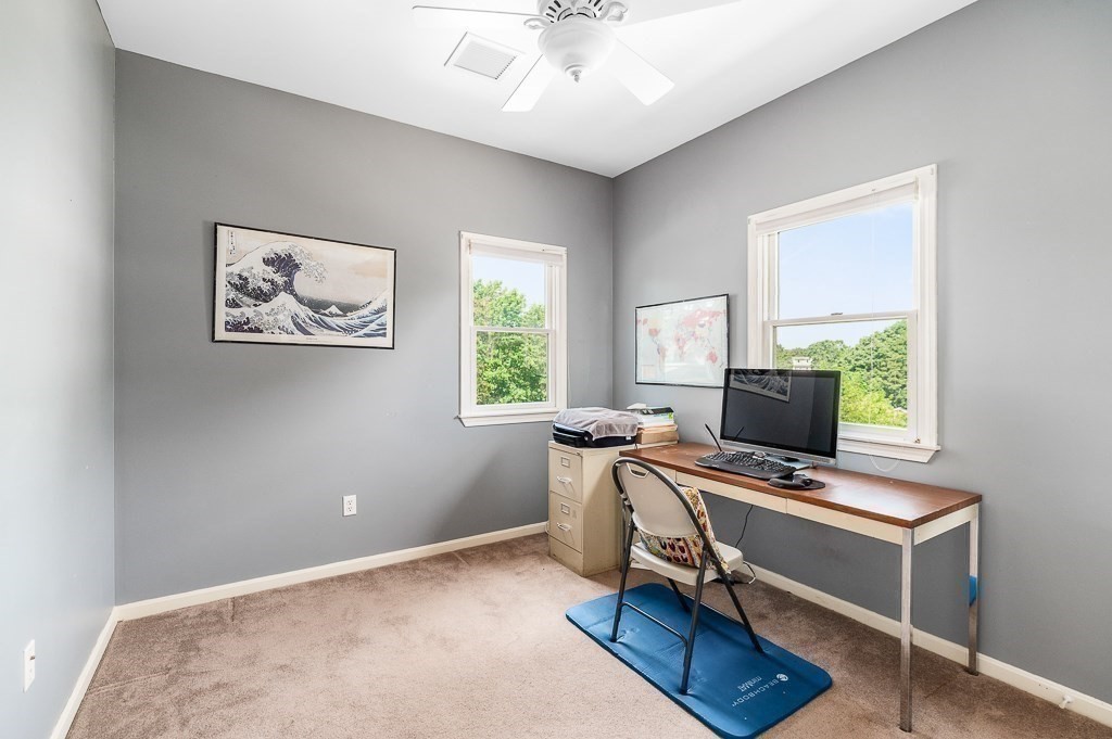 28 Gregg Street Beverly, MA 01915 - Photo 12 of 31