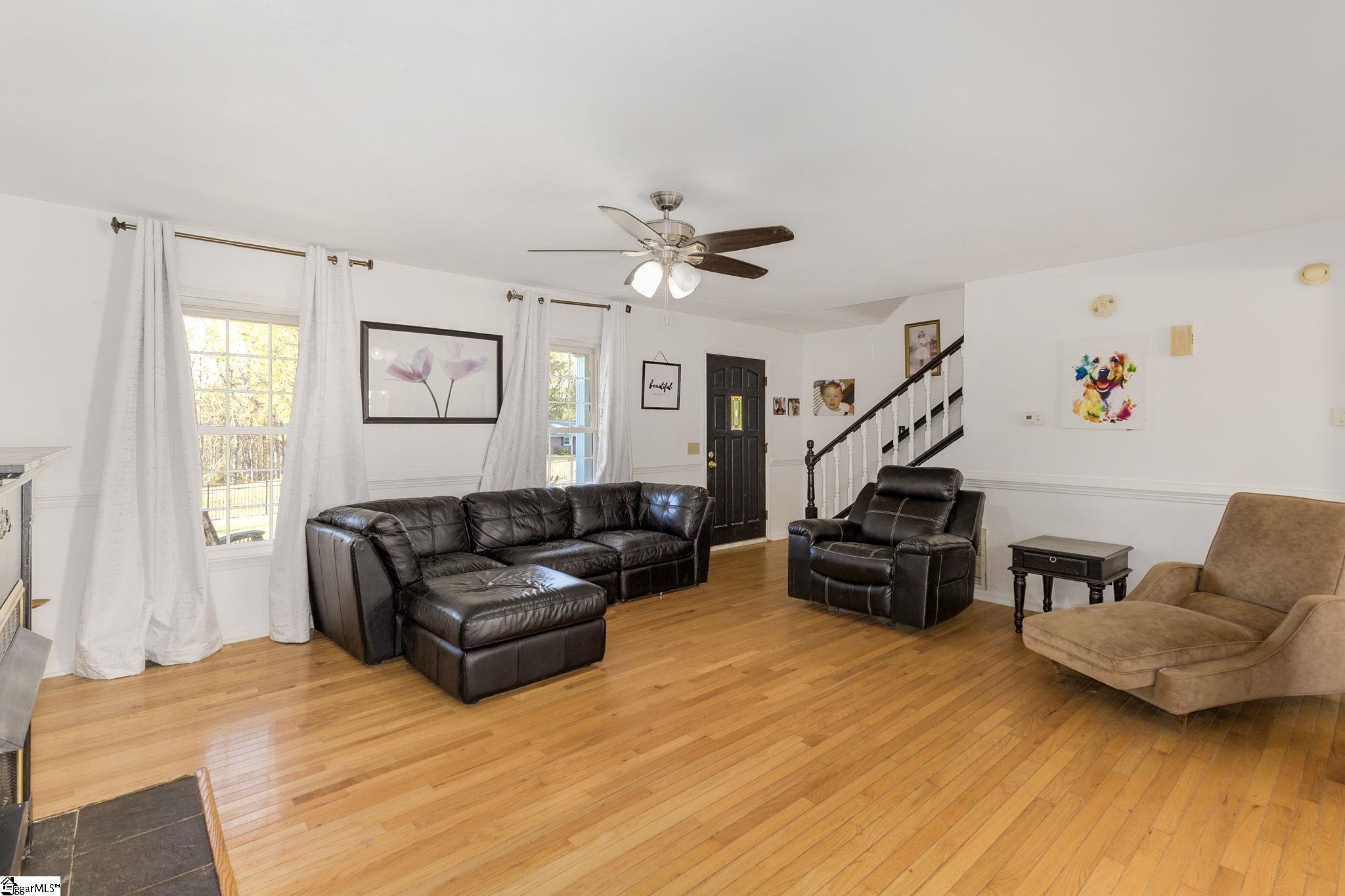 477 Ballard Road Pelzer, SC 29669 - Photo 7 of 48