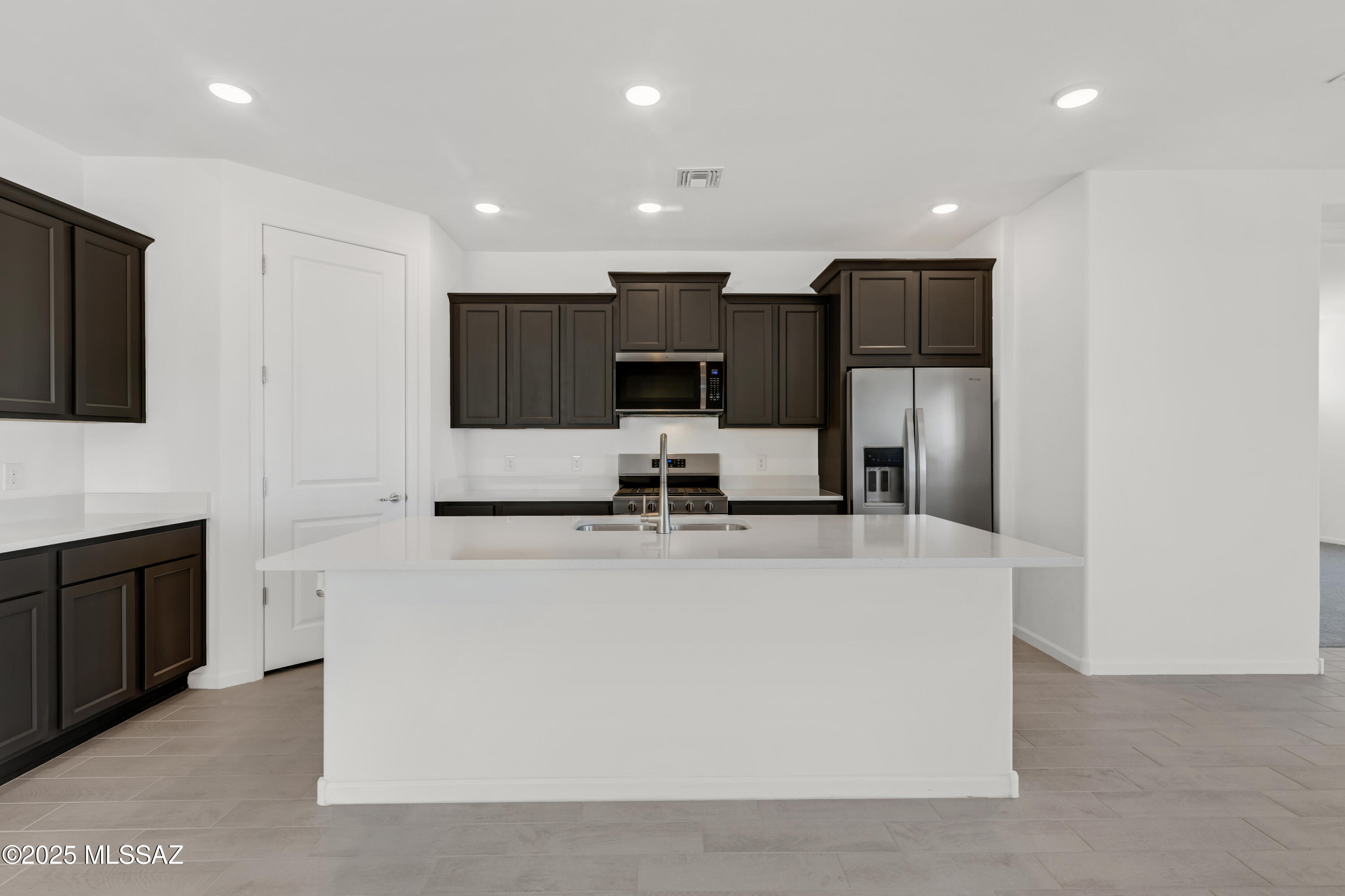 10112 South Arnold Ranch Road Vail, AZ 85641 - Photo 3 of 16 Gallery Image 3