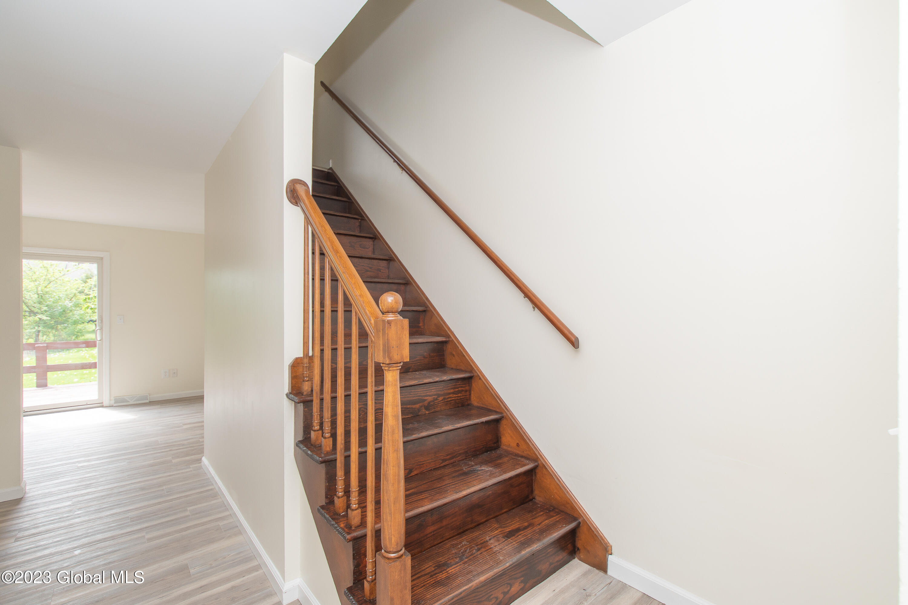 276 Old Loudon Road, Unit 3D Colonie, NY 12110 - Photo 2 of 26 2Entry