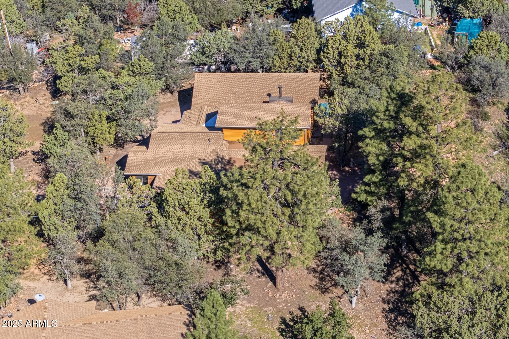 4823 Rim View Loop Pine, AZ 85544 - Photo 69 of 70 an aerial view of a house with a yard