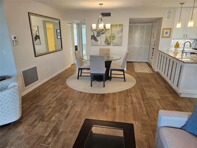 $319,000 | 418 Cerromar Court, Unit 157, Venice, FL 34293