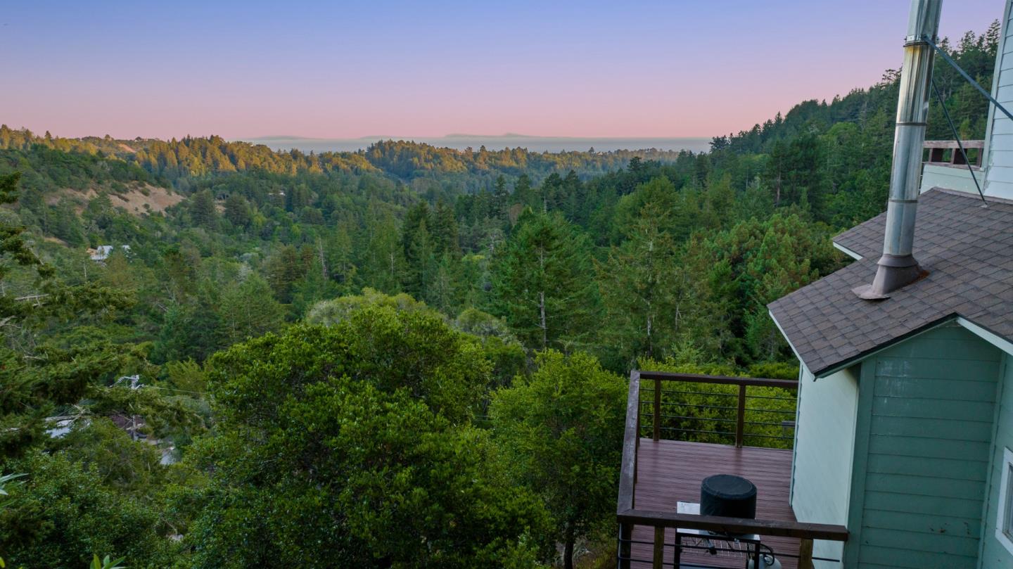 540 Olaughlin Road Santa Cruz, CA 95065 - Photo 11 of 42 a view of a chairs and table in the terrace