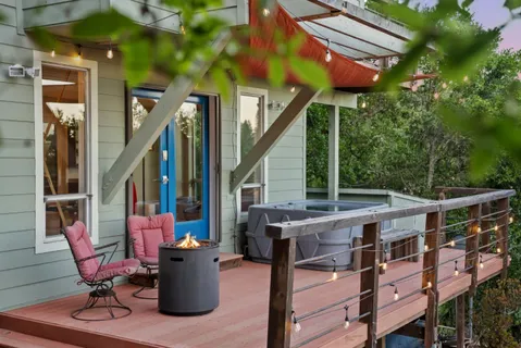 a view of an outdoor sitting space