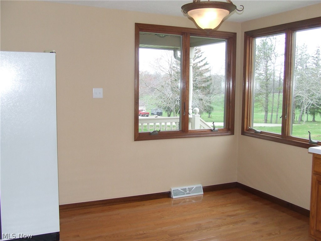 3731 Eastport Road Southeast Dennison, OH 44621 - Photo 3 of 20 Gallery Image 3