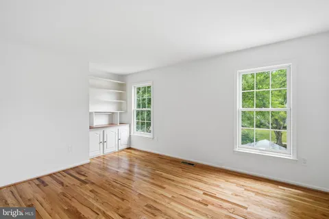 $1,299,900 | 3901 Colonel Ellis Avenue, Alexandria, VA 22304