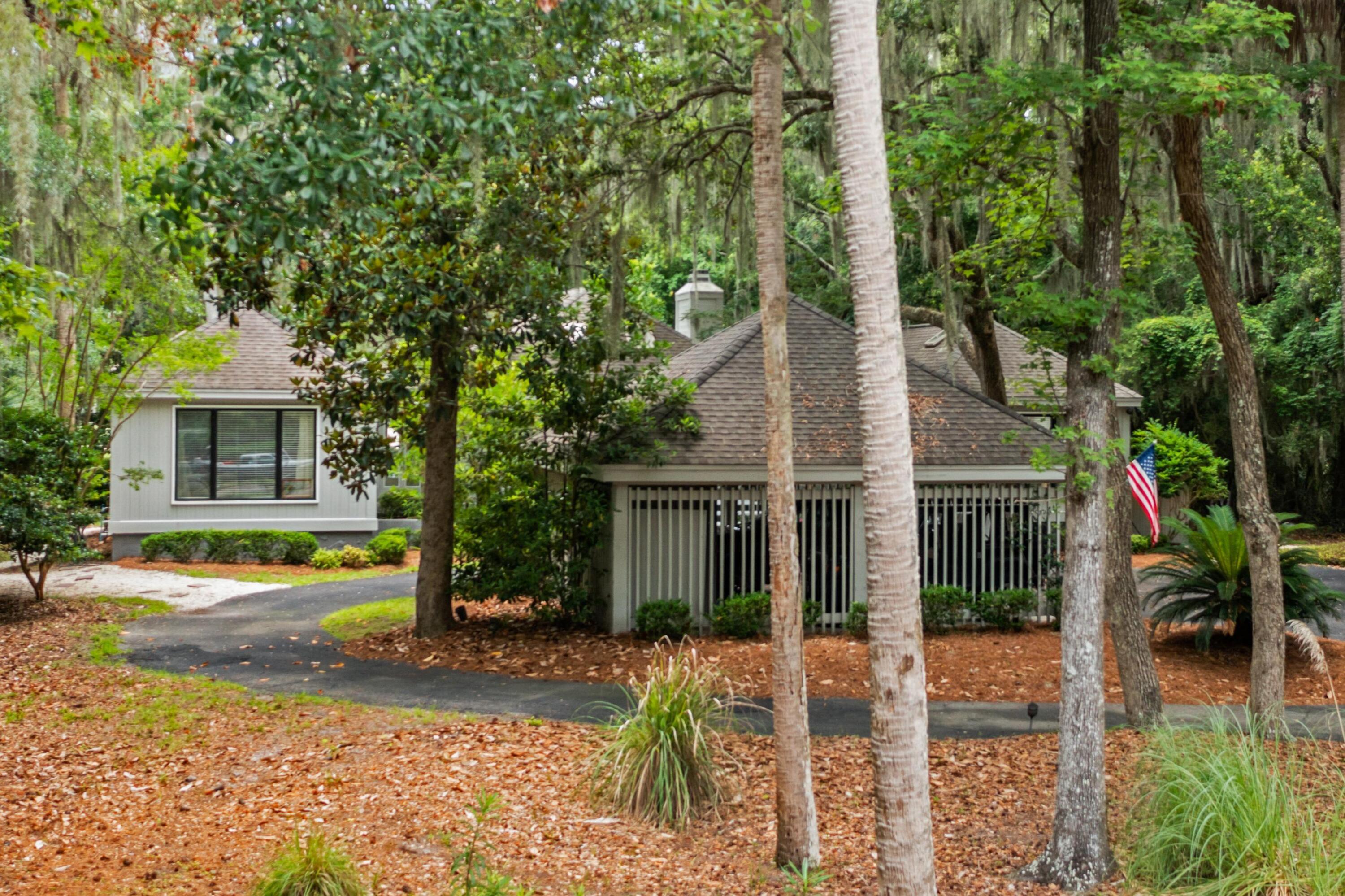 2841 Captain Sams Road Johns Island, SC 29455 - Photo 3 of 40 105179-coastalrephoto2841CapSam-31