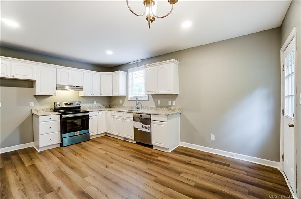110 Ridge Road Fort Mill, SC 29715 - Photo 14 of 34 Gallery Image 14