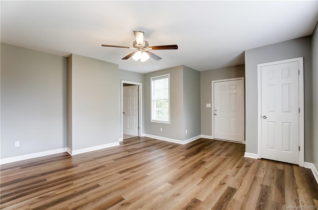 110 Ridge Road Fort Mill, SC 29715 - Photo 5 of 34 Gallery Image 5