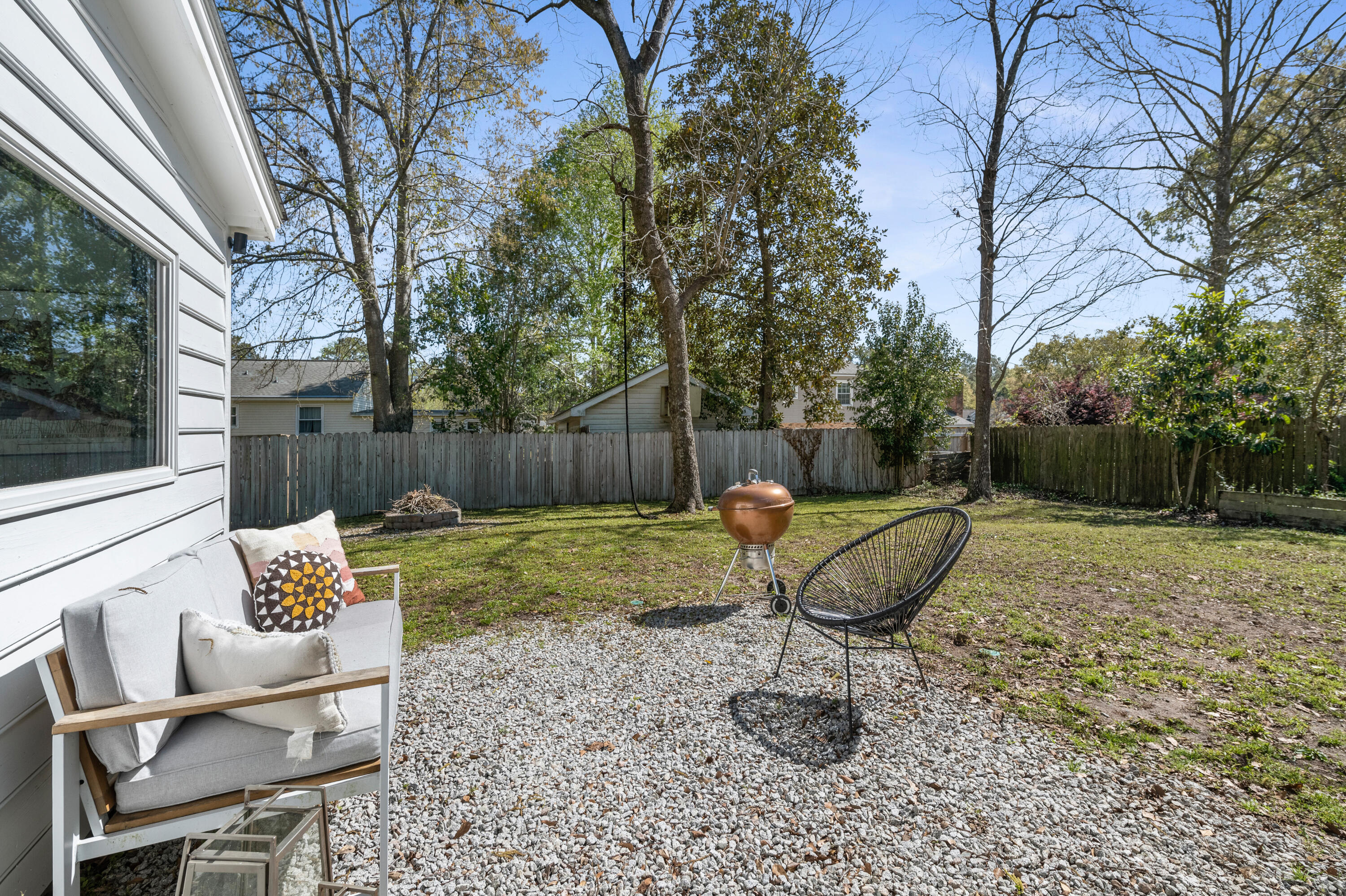 5884 North Rhett Avenue Hanahan, SC 29410 - Photo 23 of 25 Outdoor Area