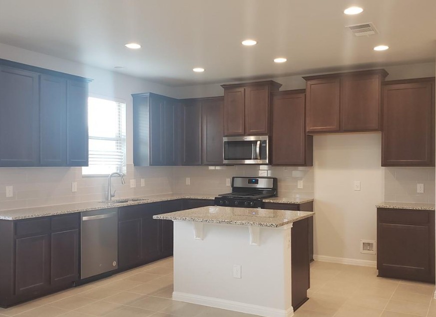 529 Betty Ann Way Leander, TX 78641 - Photo 2 of 7 Kitchen- Frig is included now