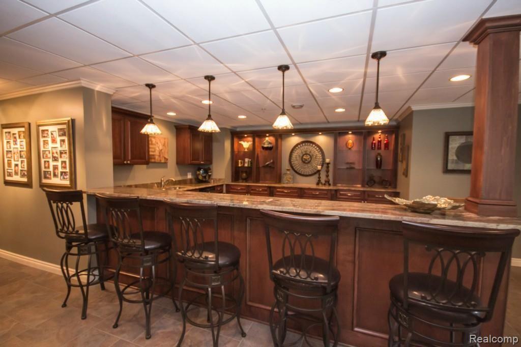 590 Sheldon Court Rochester, MI 48306 - Photo 92 of 99 92 Bsmt Bar.jpg
