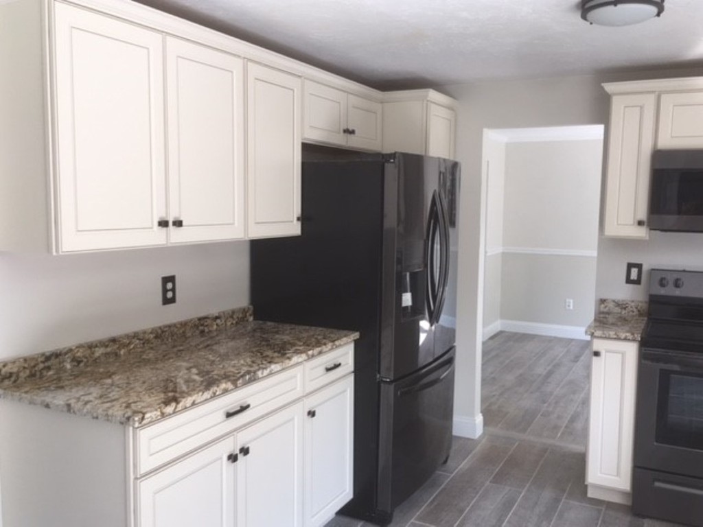 32 Michael Road, Unit 32 Bridgewater, MA 02324 - Photo 5 of 29 Gallery Image 5