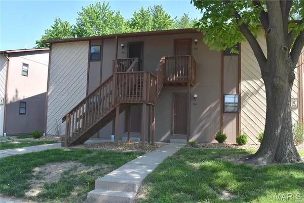 $830 | 94 Peachtree Lane, Fairview Heights, IL 62208