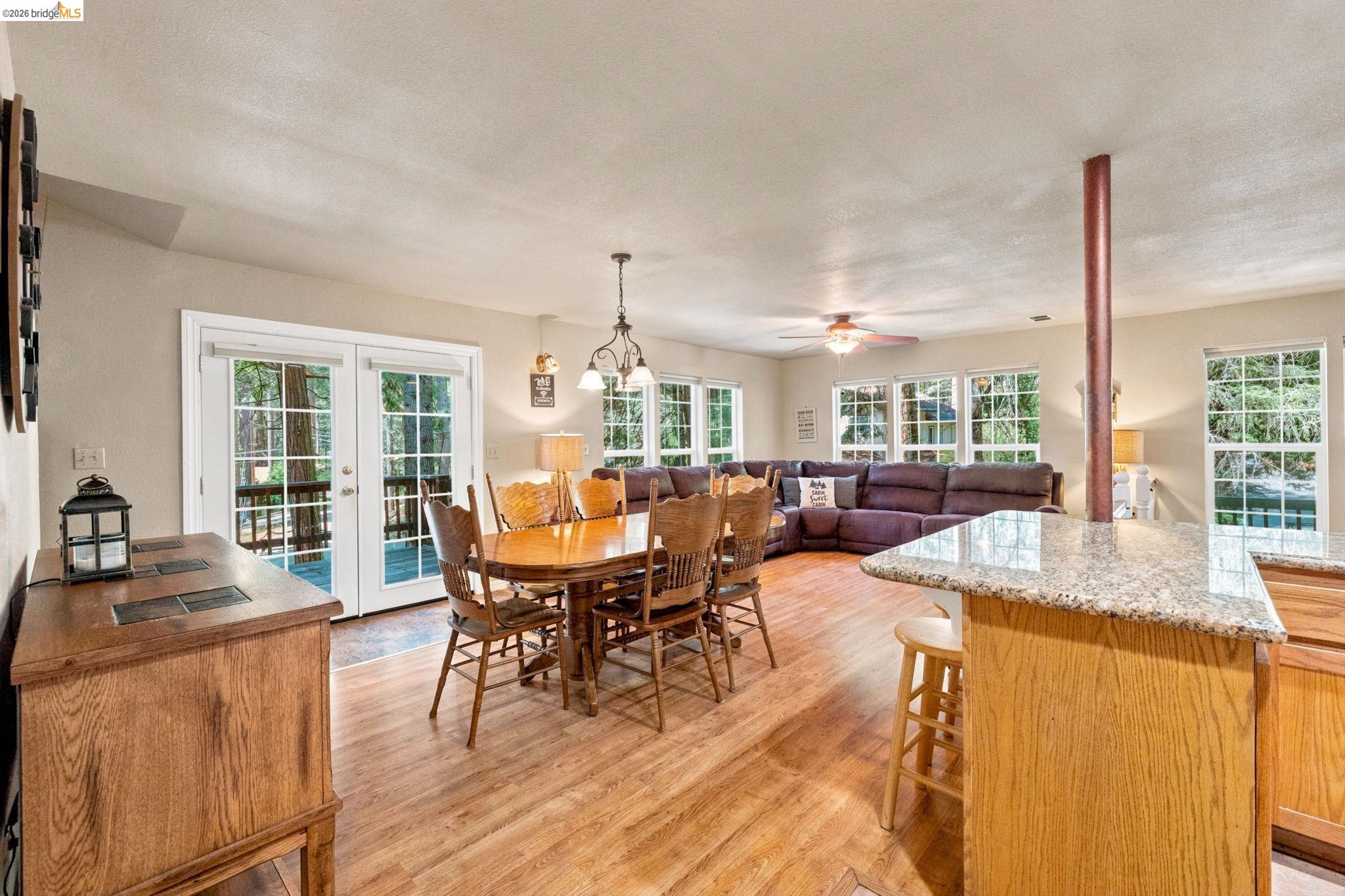 22397 Moses Long Barn, CA 95335 - Photo 4 of 61