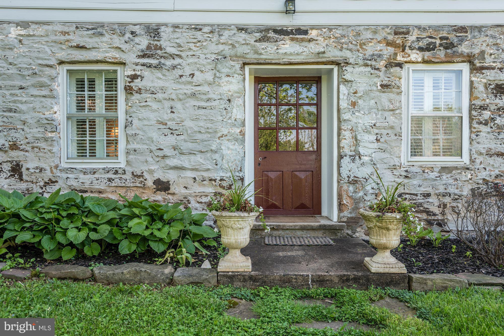 8200 Buckland Mill Road Gainesville, VA 20155 - Photo 4 of 20