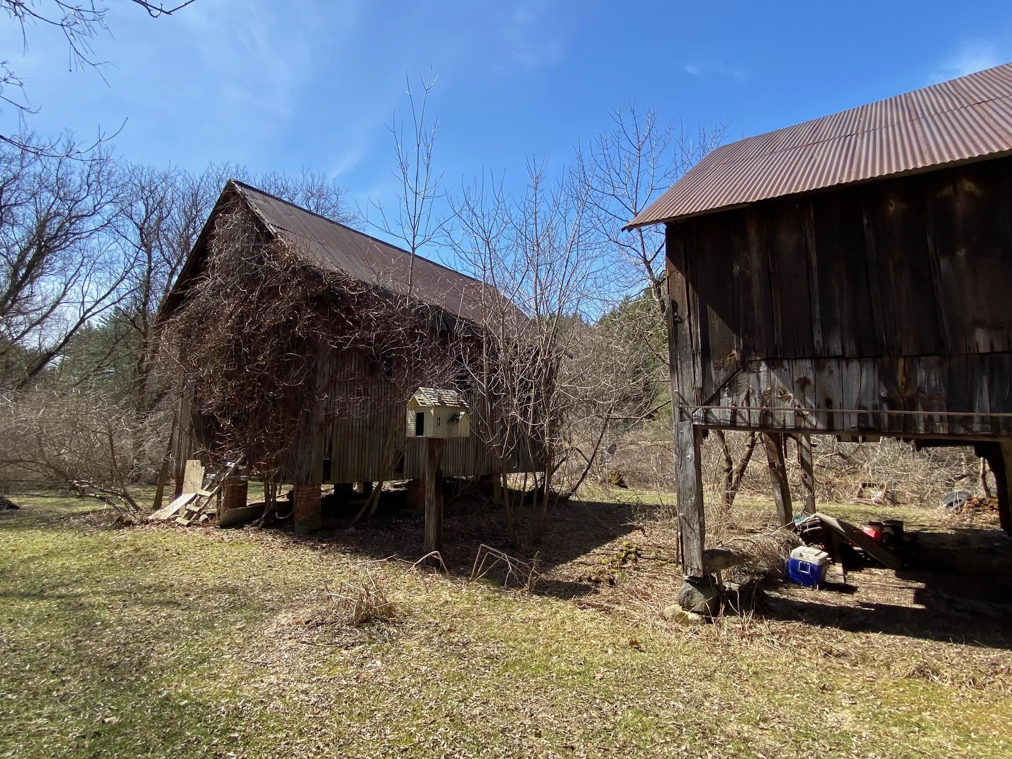 1254 Highway 5 Weathersfield, VT 05156 - Photo 17 of 58