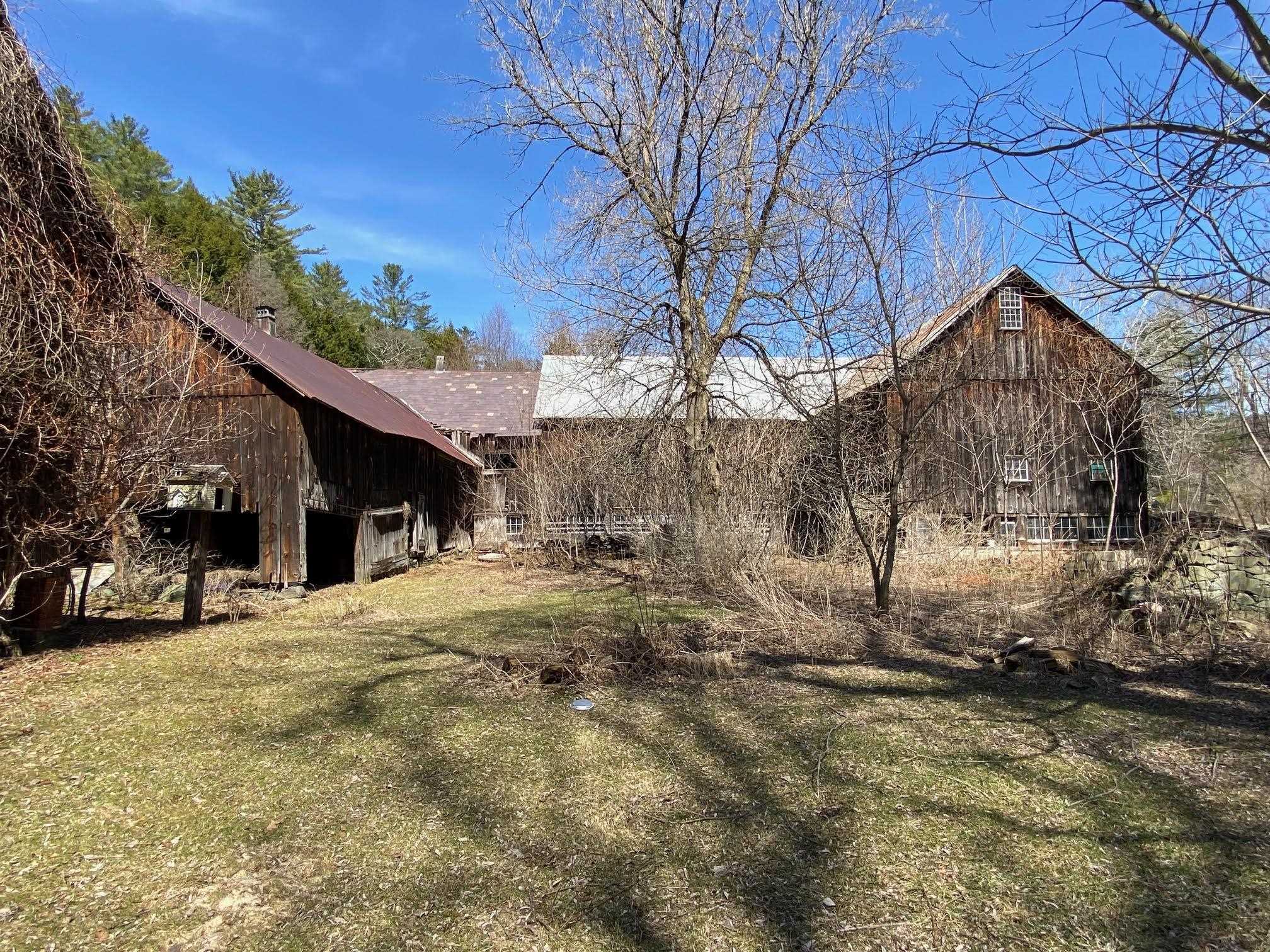 1254 Highway 5 Weathersfield, VT 05156 - Photo 41 of 58