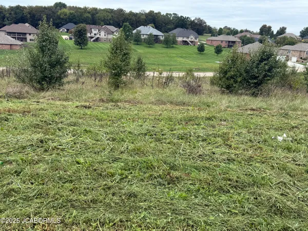 $35,000 | 326 Pioneer Trail Drive, Jefferson City, MO 65109
