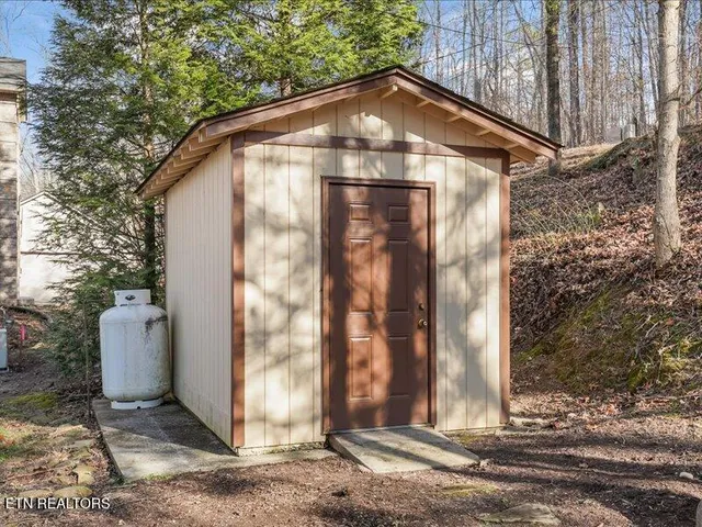 $1,599,900 | 310 Hagaman Trail, Andersonville, TN 37705