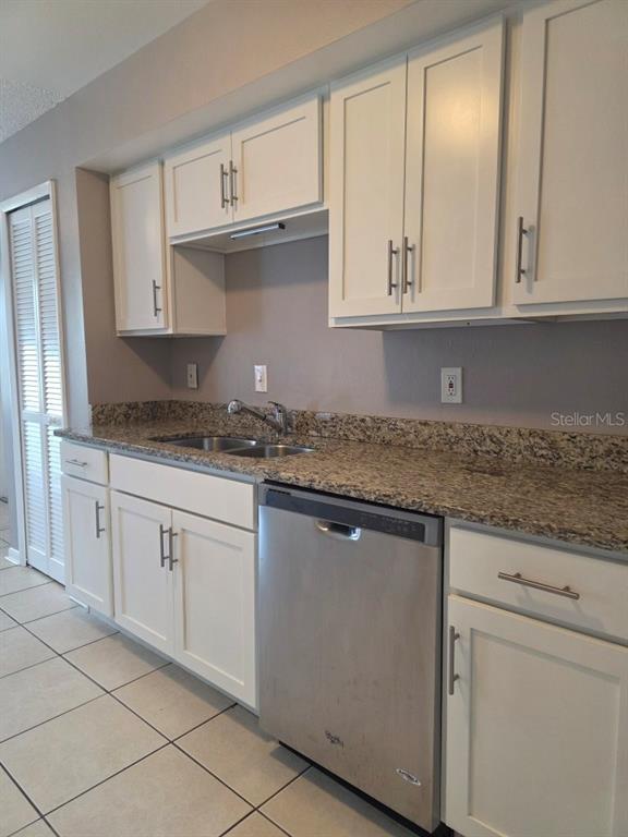 8426 Village Green Road Orlando, FL 32818 - Photo 12 of 46