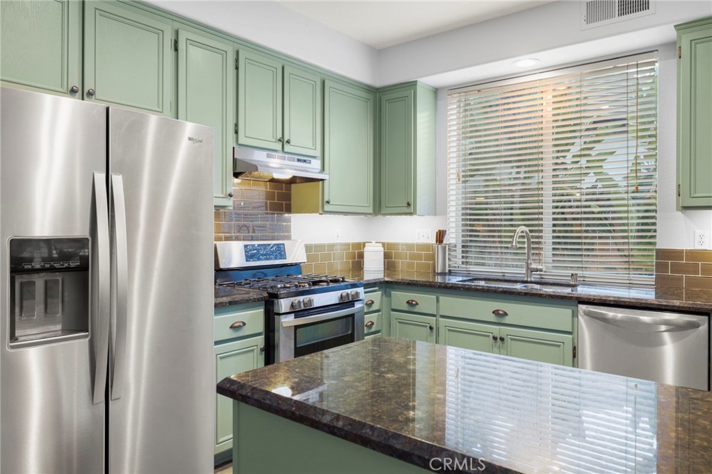 912 St Germain Road Chula Vista, CA 91913 - Photo 23 of 57 Gallery Image 23
